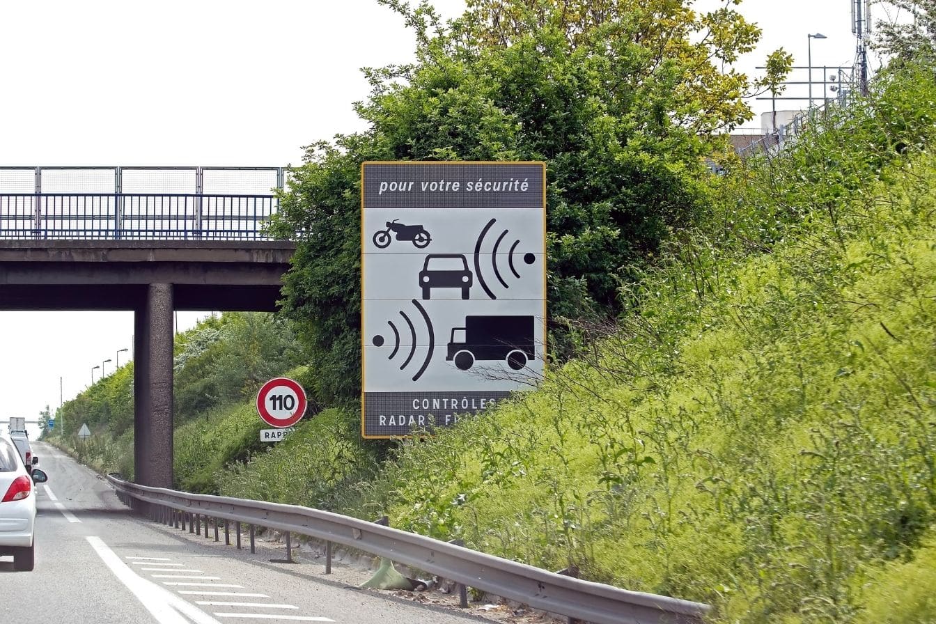 avertisseur radar 2 avertisseur radar 2