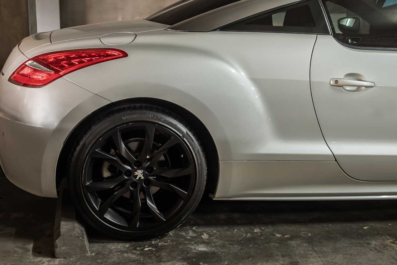 interieur-308-peugeot-2