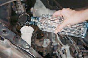 voyant liquide de refroidissement allume causes et solutions immediates 1